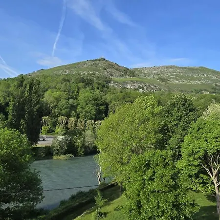 Serenity, 8 Couchages Parking 8mm A Pies Du Sanctuaire Lourdes